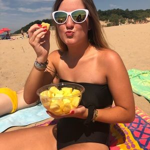 Meet your Posher, Kayla